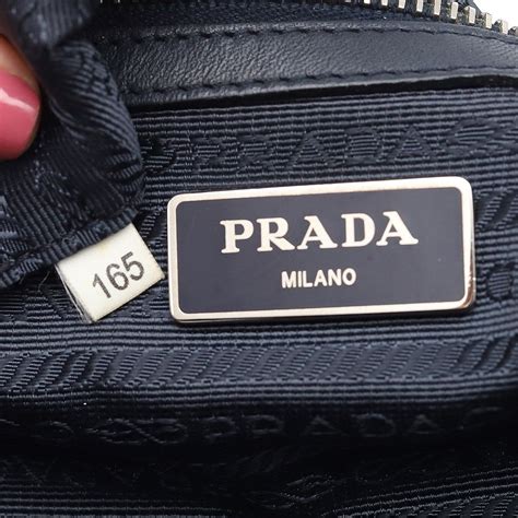 etichetta prada falsa|prada bag counterfeit.